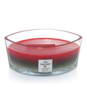 Winter Garland Trilogy Woodwick candle 16oz